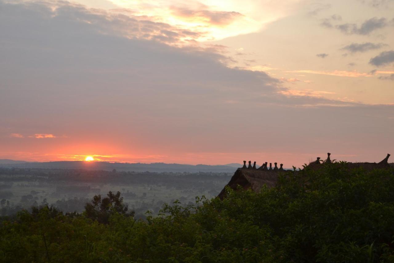 Topi Lodge Katunguru Ngoại thất bức ảnh