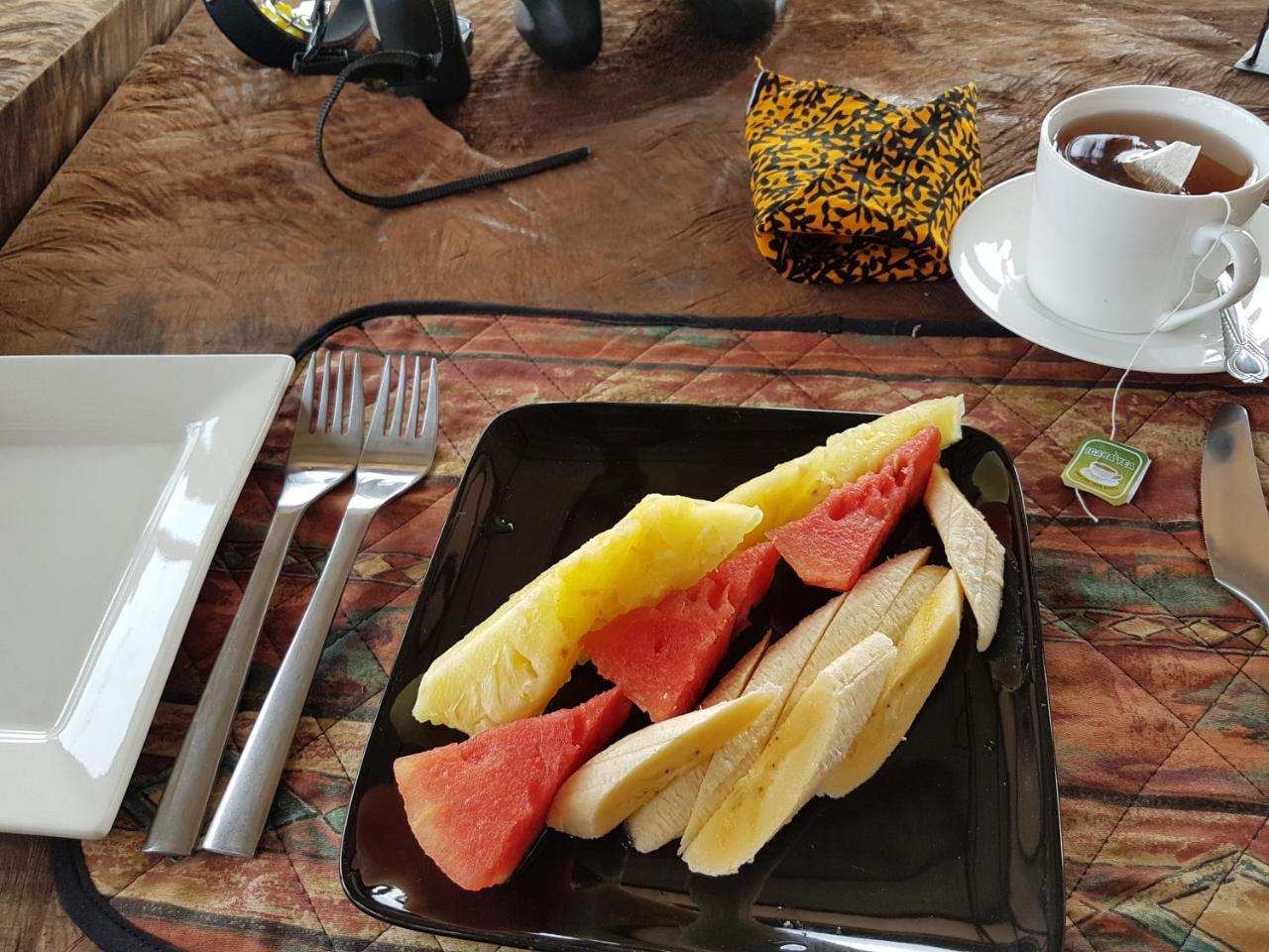 Topi Lodge Katunguru Ngoại thất bức ảnh